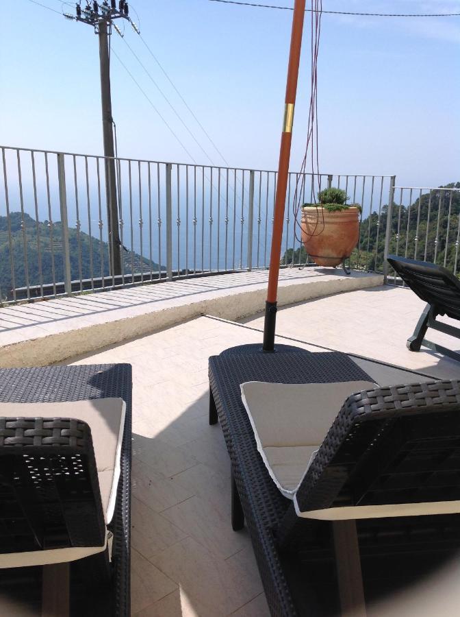 Affittacamereirosmarini Vernazza Exteriör bild